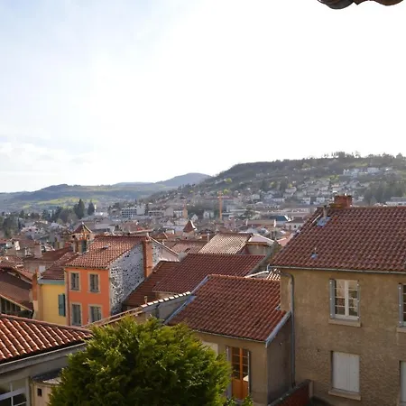 Maison Au Loup - Chambre D'Hotes Dans Un Superbe Ancien Hotel Particulier Du Xvie Siecle Au Coeur De La Vieille Ville Du Puy Bed & Breakfast Le Puy-en-Velay