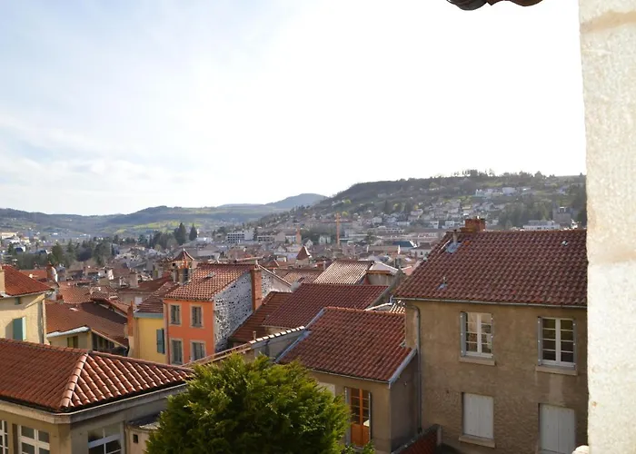 Maison Au Loup: 16th Century In Old Town Bed & Breakfast Le Puy-en-Velay