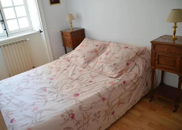 Maison Au Loup: 16th Century In Old Town 4* Le Puy-en-Velay