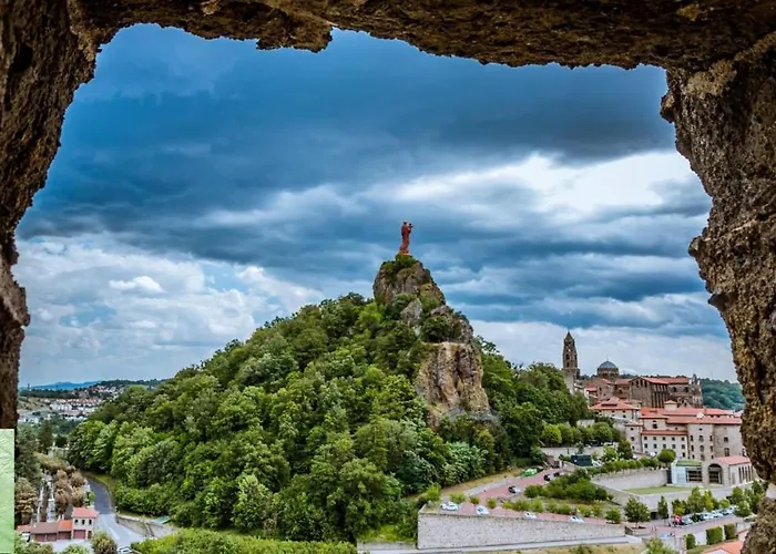 Maison Au Loup: 16th Century In Old Town 4* Le Puy-en-Velay