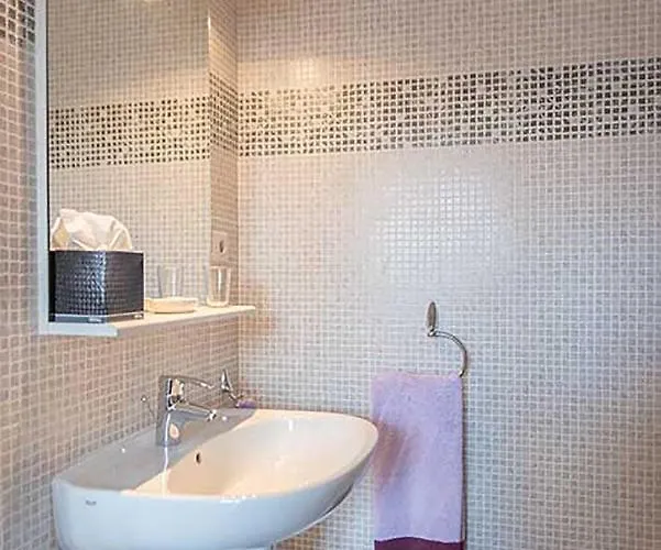 Bed & Breakfast Maison Au Loup: 16th Century In Old Town