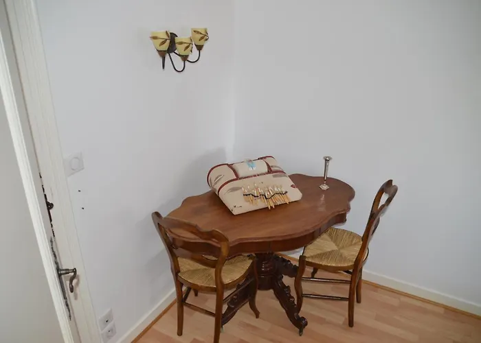 Maison Au Loup: 16th Century In Old Town 4* Le Puy-en-Velay