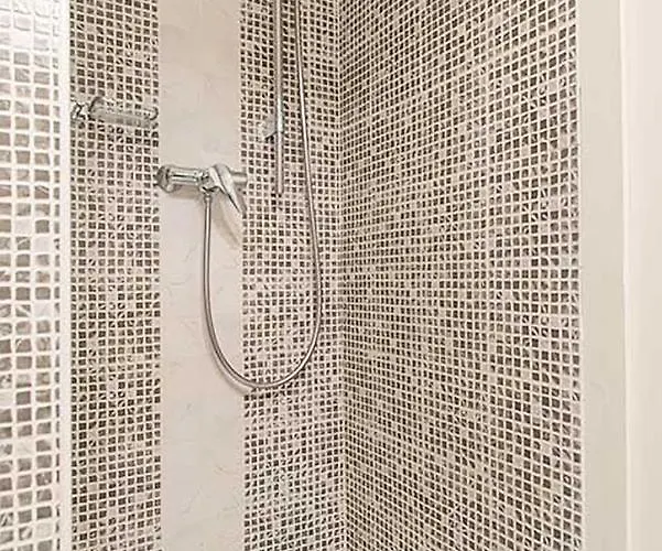 Maison Au Loup: 16th Century In Old Town 4*